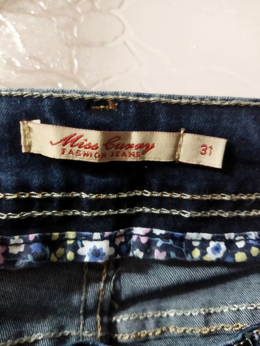 Дамски дънки.Дамски дънки.