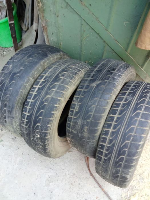 Продаются автозапчасти