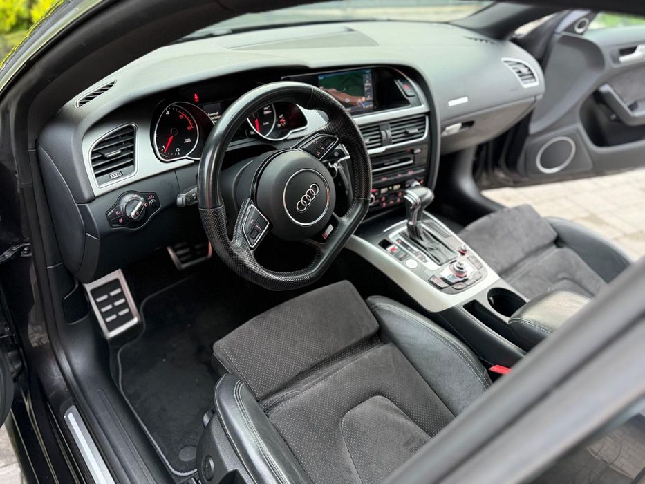 Audi A5 S-line/ Trapa /B&O /Distronic / Quattro / Camera / KeyLessGO /