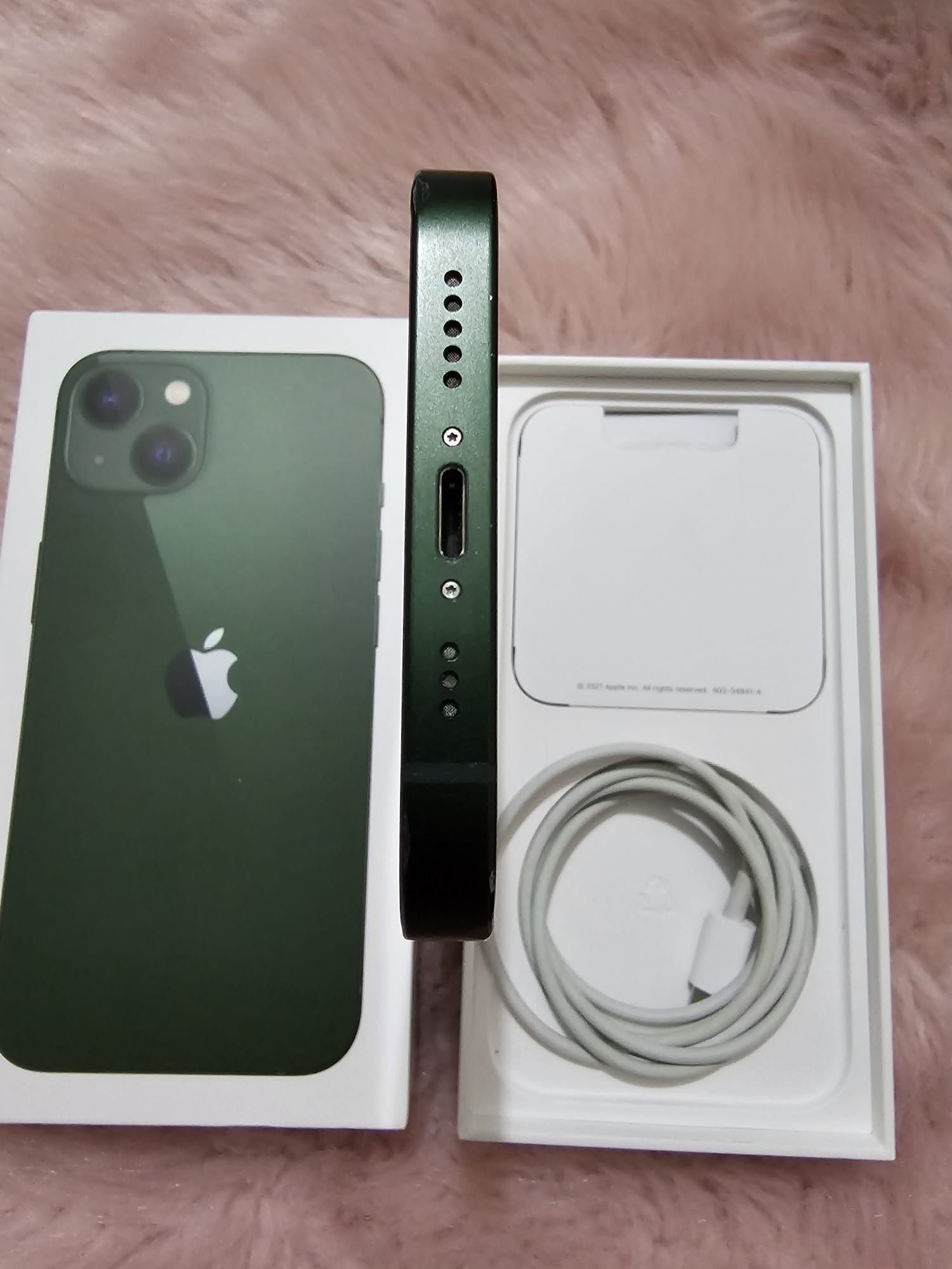 Iphone 13 GREEN, 128GB,  Neverlocked, garanție luna octombrie