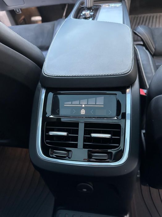 VOLVO XC90 , an 2022