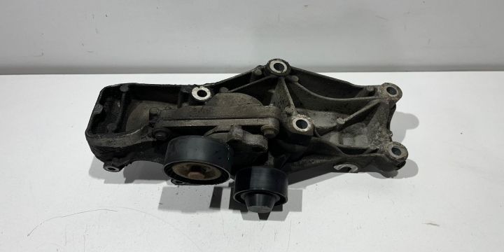 Suport alternator 2.3dci Opel Movano B [2010 - 2014]