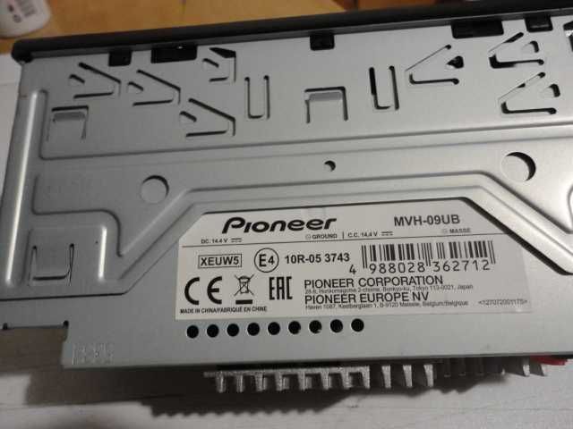 авто MP3 плеър PIONEER MVH-09UB - 55 лв.