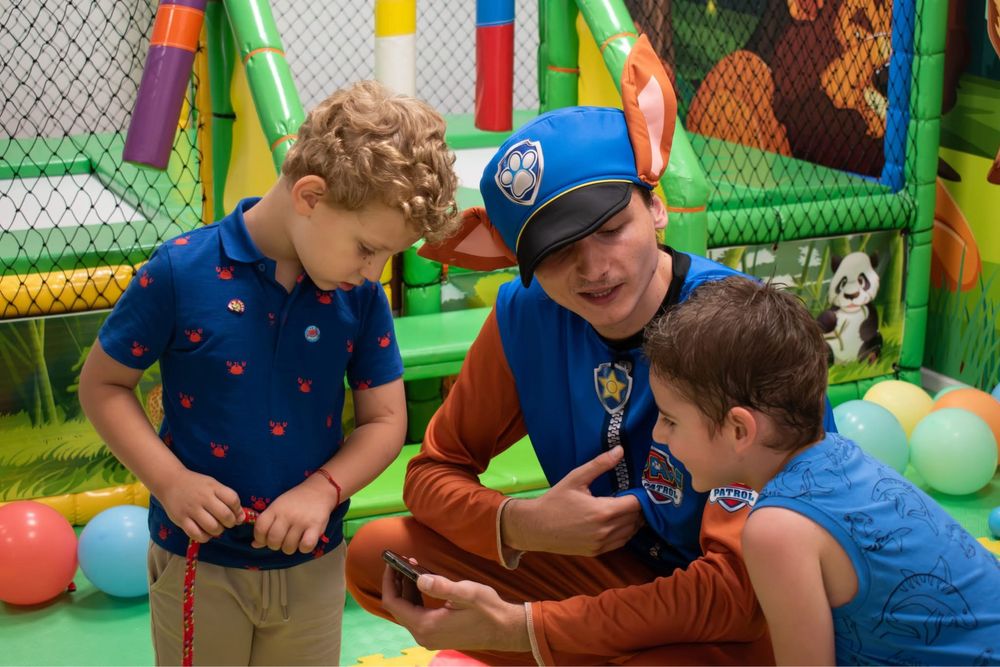 АНИМАТОРИ НА ПРОМО ЦЕНА | Аниматор | Украса | Фотограф