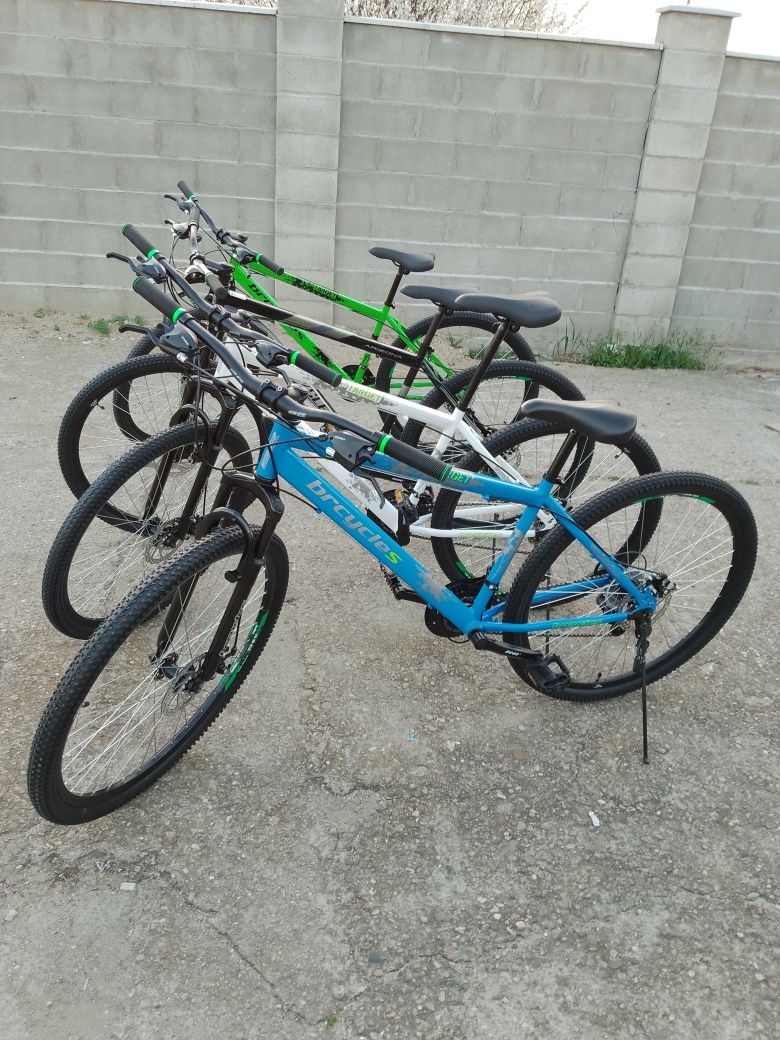 Biciclete noi de vânzare