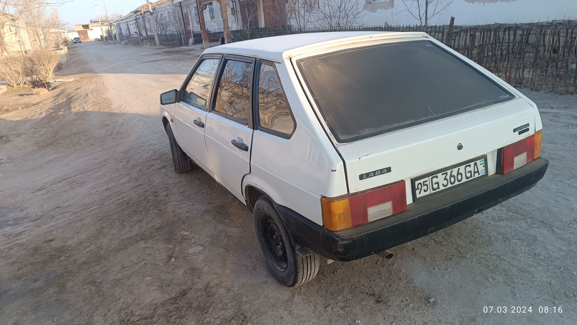 Lada  2109 18,000,000