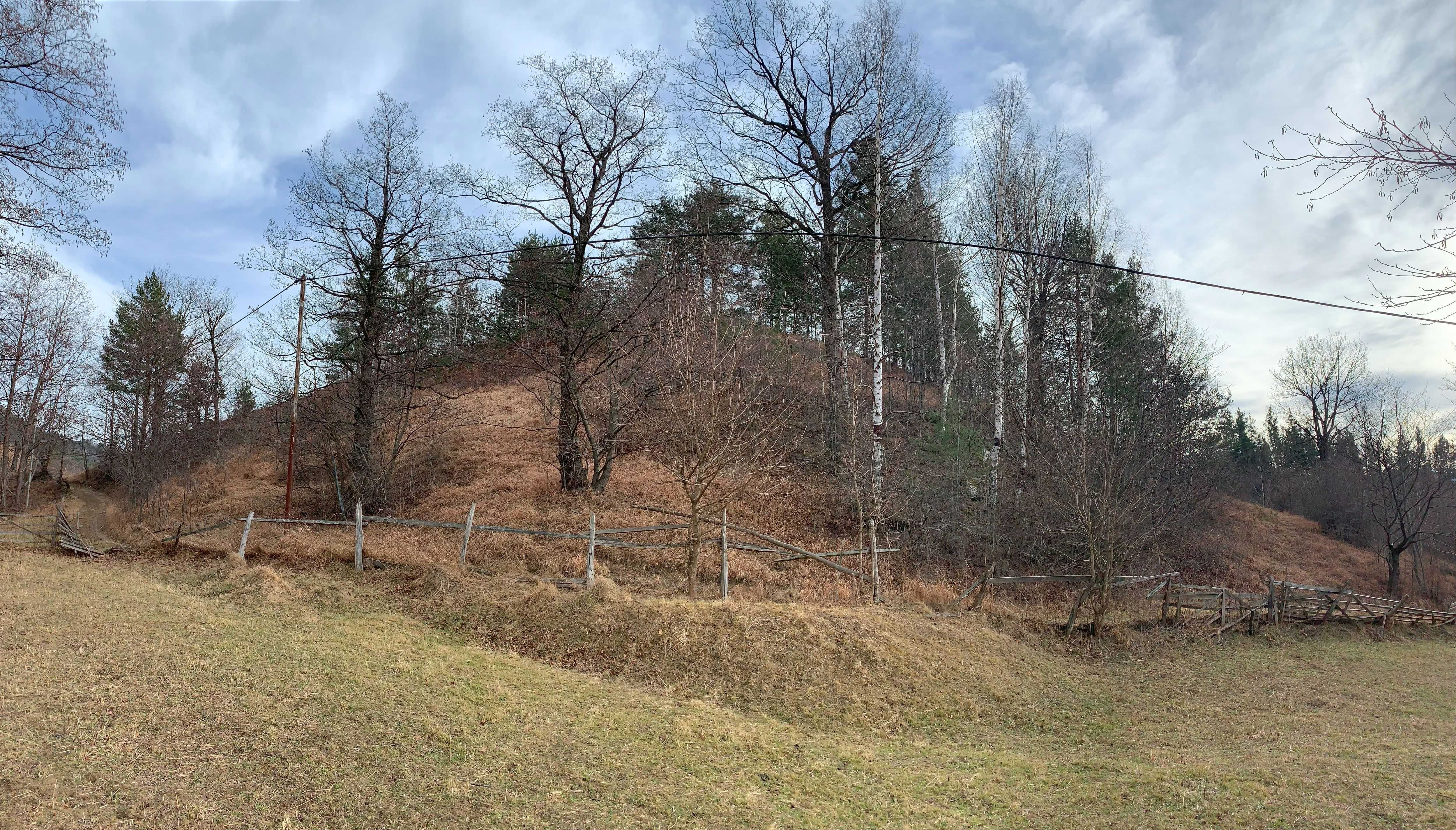 Teren Nehoiu, pentru cabană offgrid sau glamping