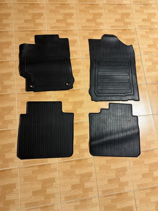 Полики на Камри 50-55