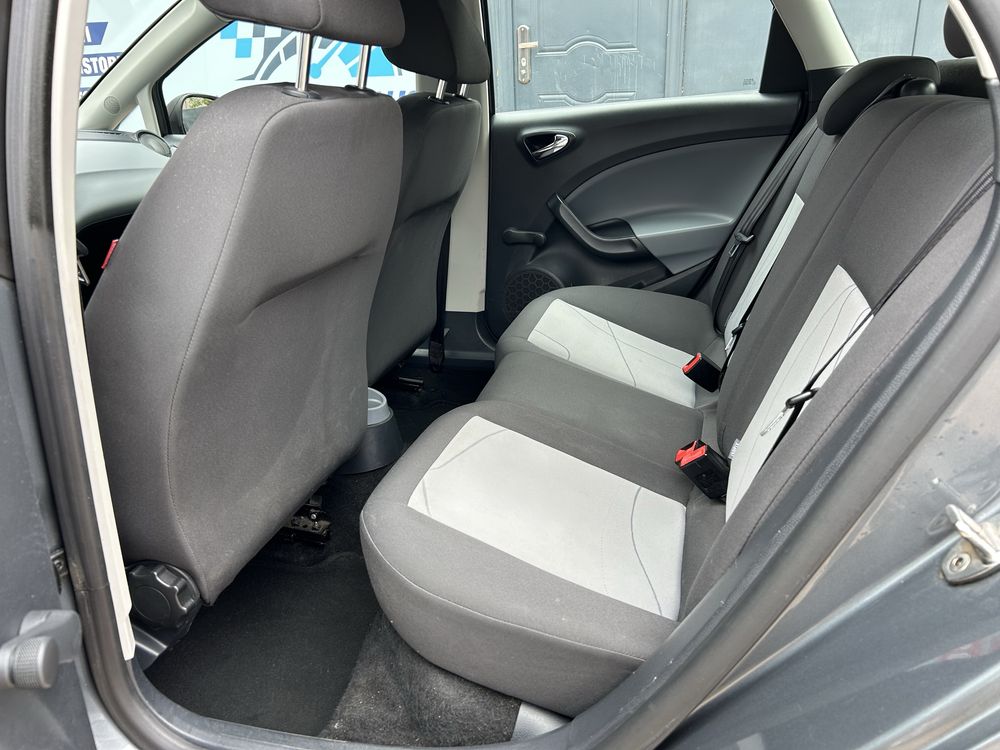 Seat ibiza 2014 1.2 benzina Rate doar cu buletinul garantie 12 luni