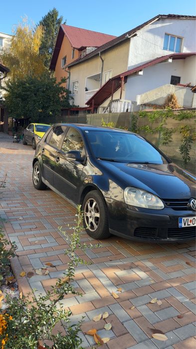 Vand Golf 5 1.4 benzina