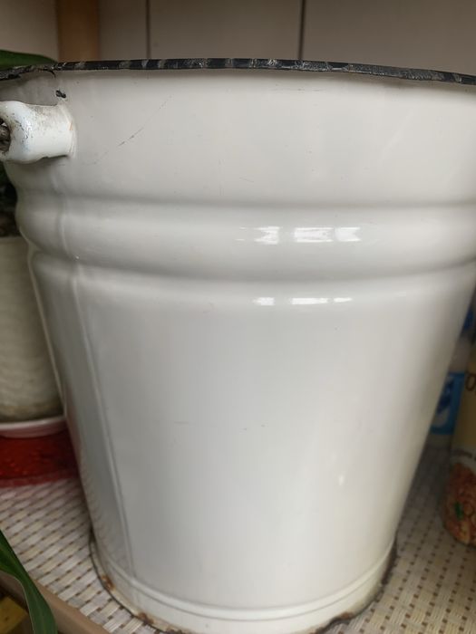 Продам советские эмалированные  ведро , друшлаг