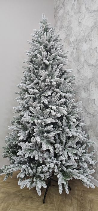 Заснеженная елка оптом