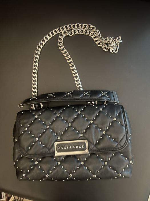 Оригинална чанта Guess