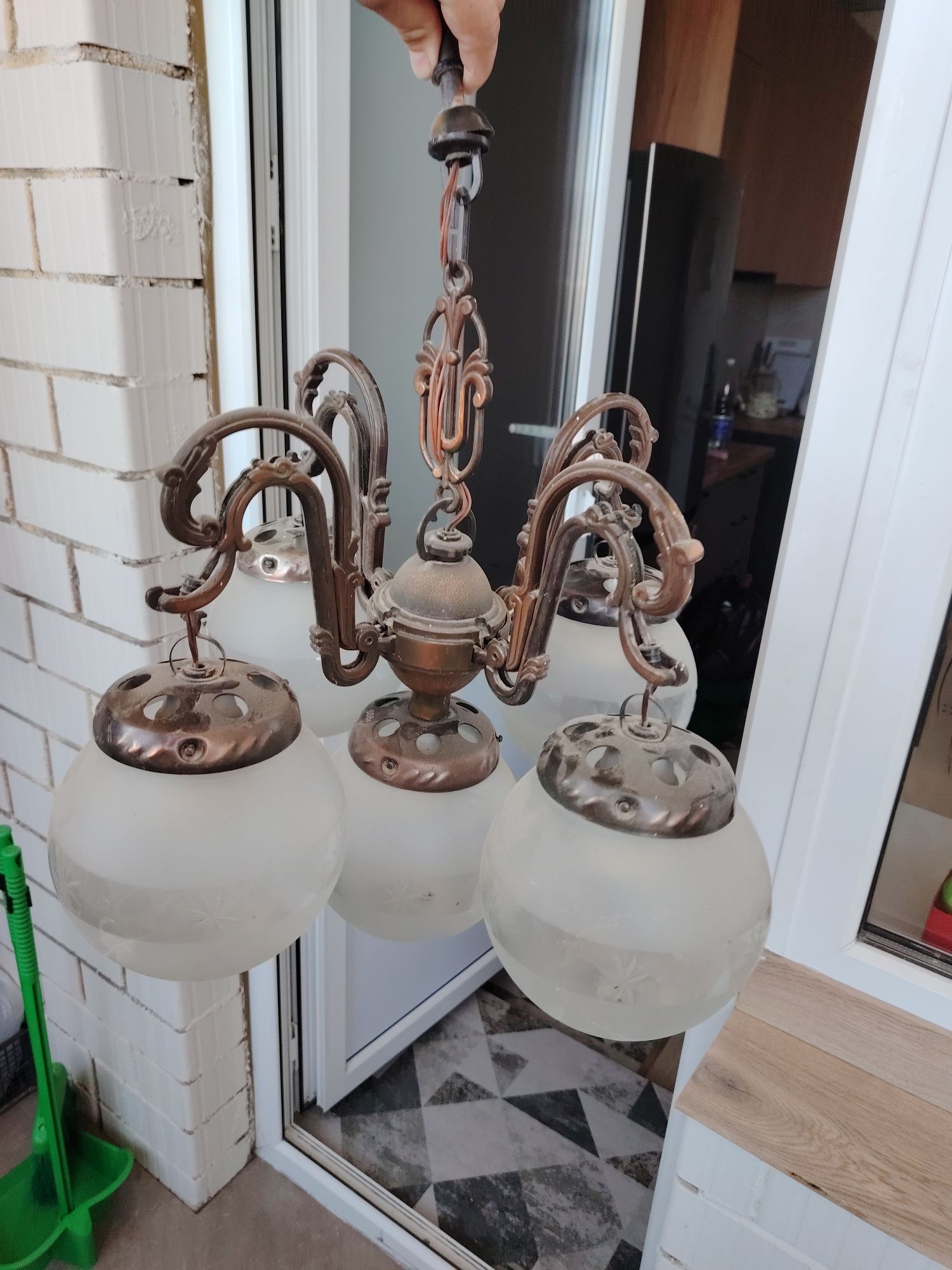 Продам люстры в городе Кокшетау
