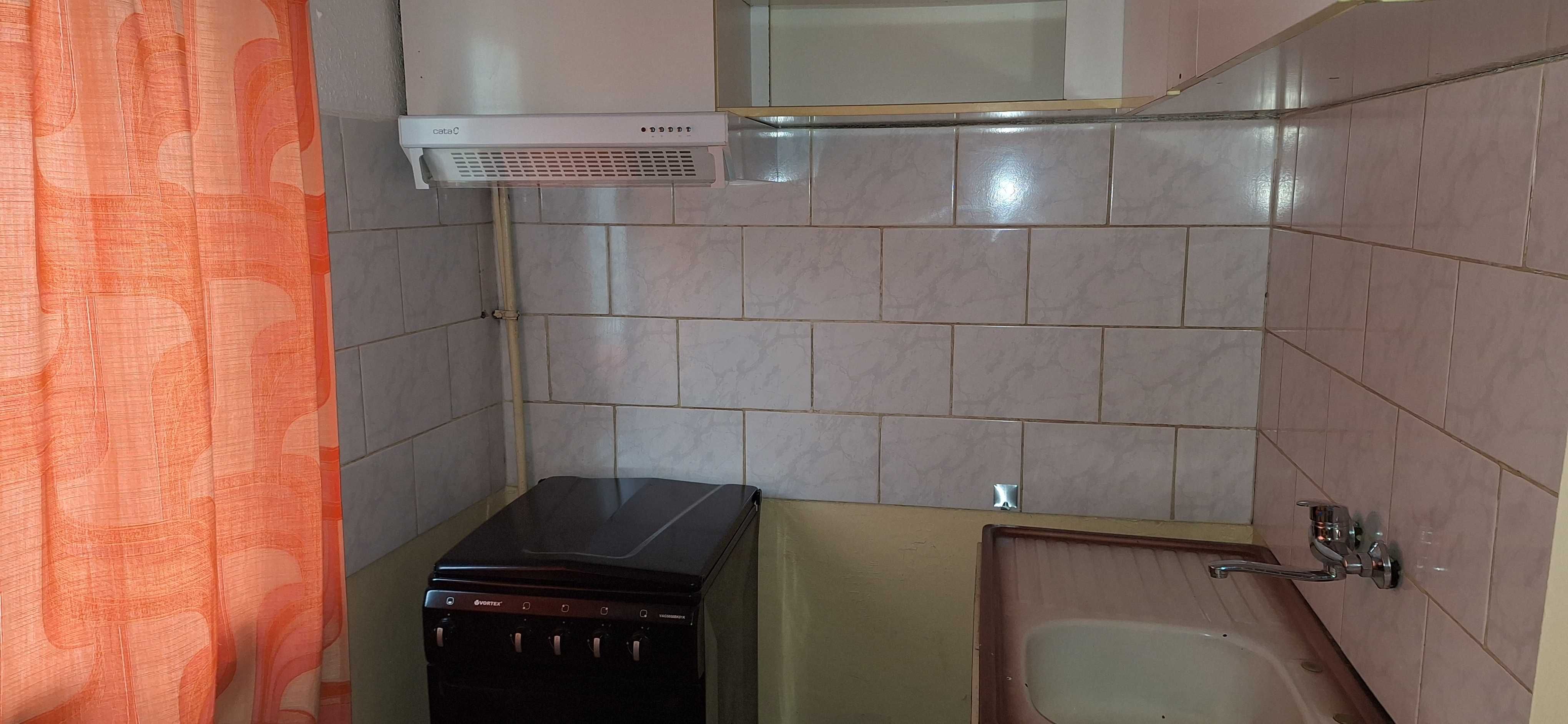 Inchiriez apartament cu 1 camera(garsoniera confort 1) in Turda