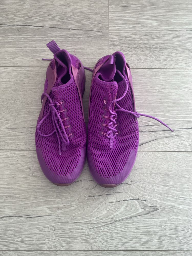 Nike Huarache Run 42