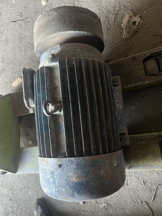 Motor slefuitor, lustruit, polizare, 15 kw . 1.000 rpm