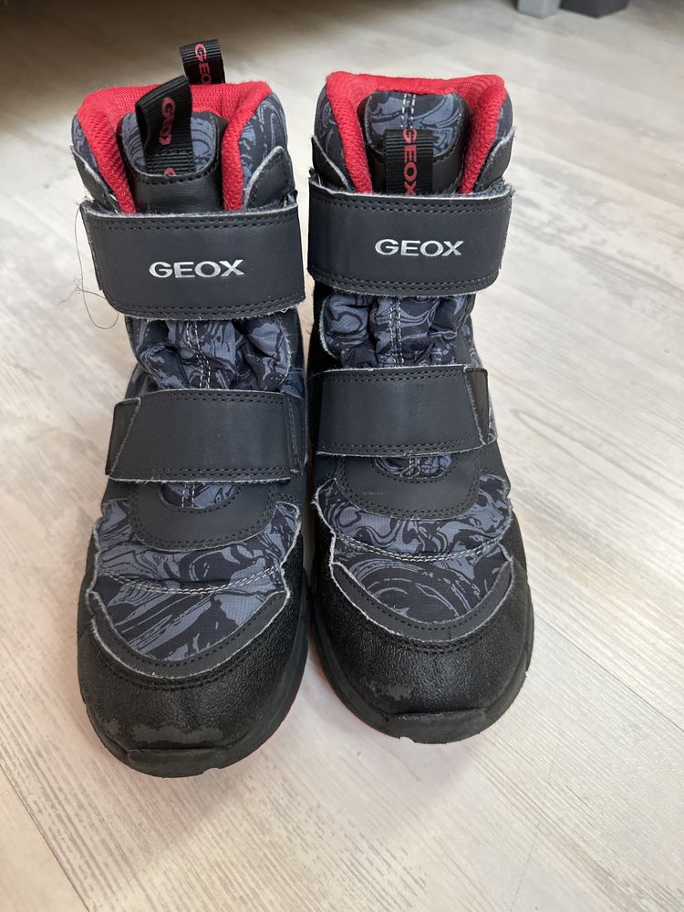 Апрески Geox