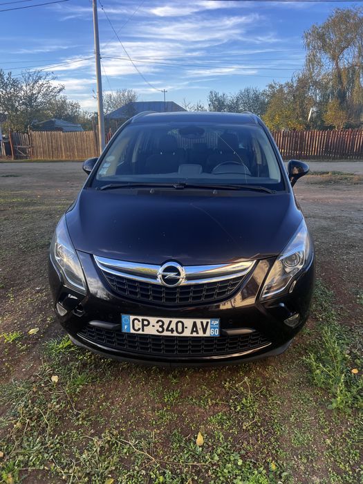 Opel zafira C tourer