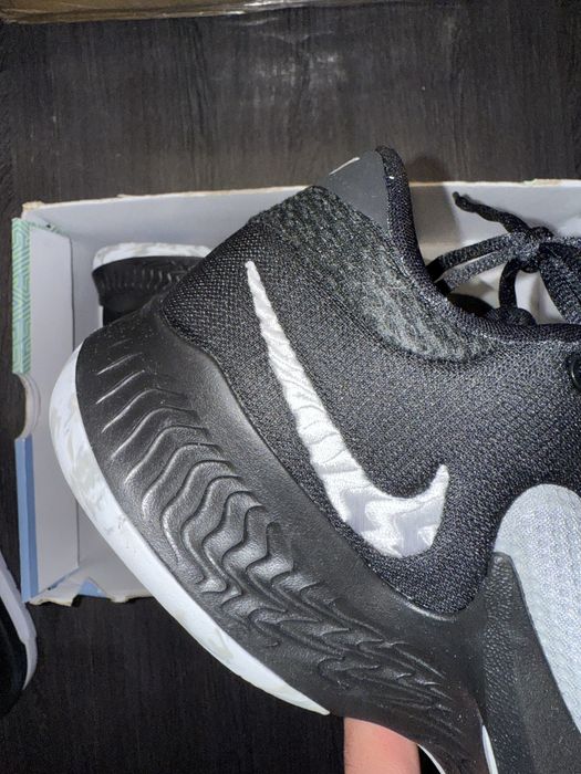 Баскетболни обувки  Nike Zoom Freak 4 "Zeus" - размер 44