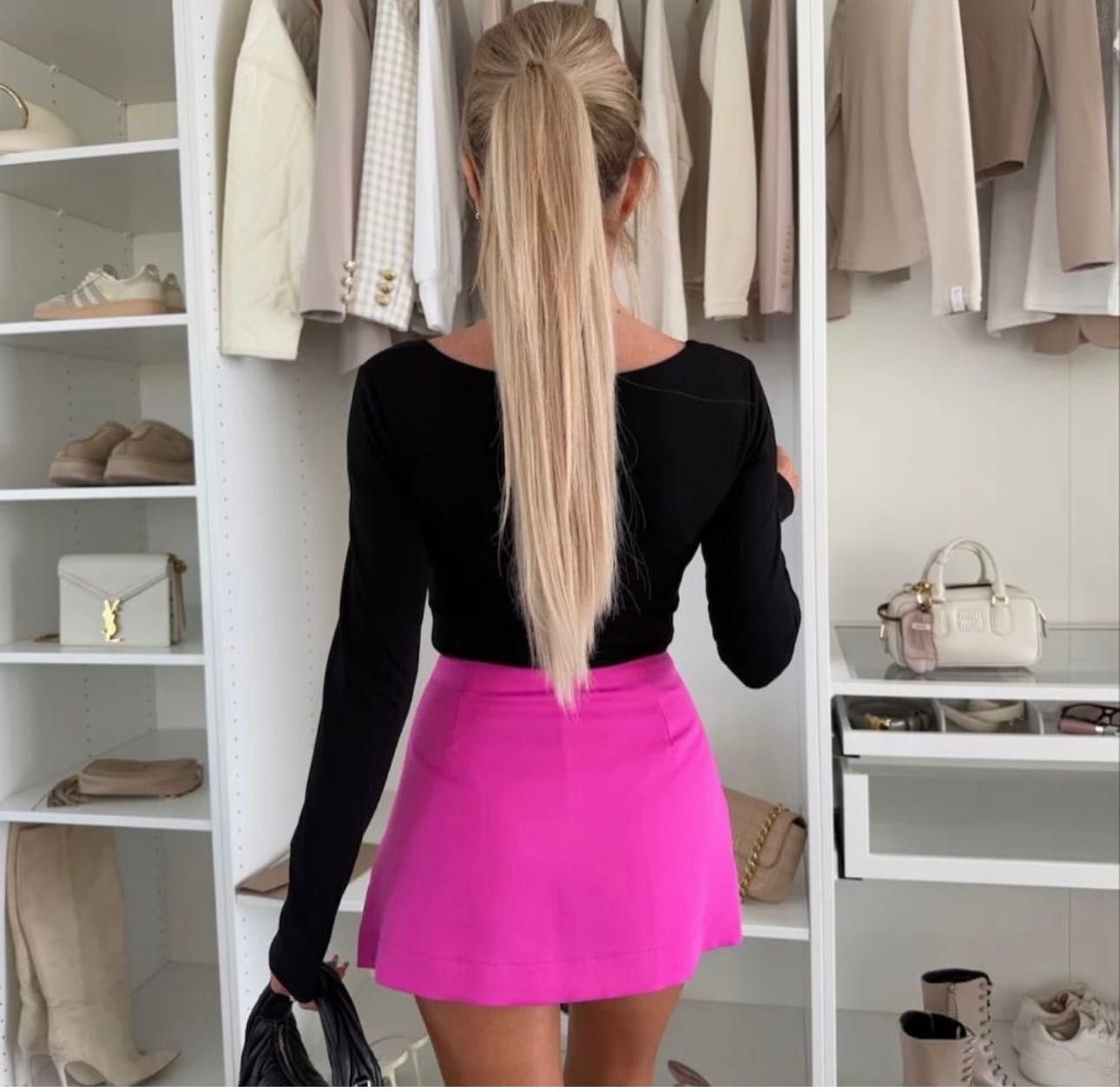 Класическа розова пола ZARA WOMAN, размер S — отлично запазена