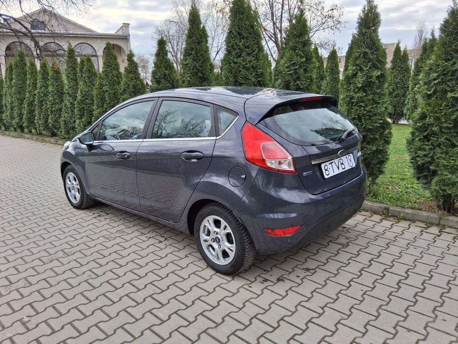 Ford fiesta titanium 1.6 diesel