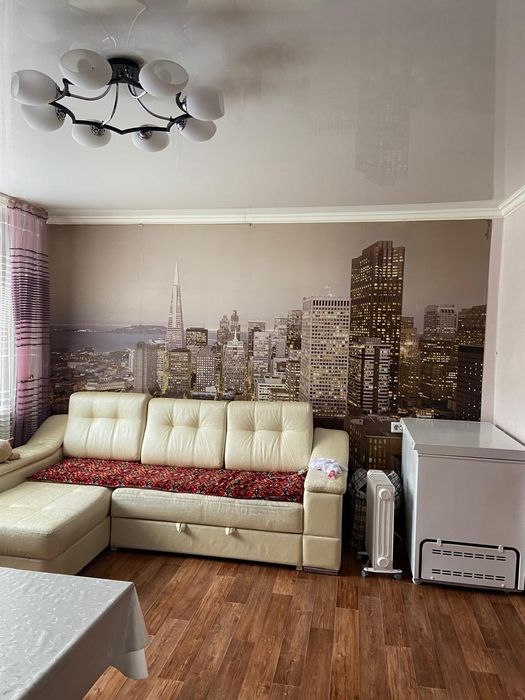 Продам 2 комнатную квартиру район Каз Театра