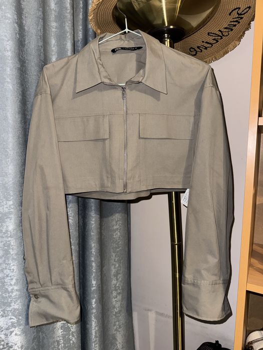 Късо яке на Zara