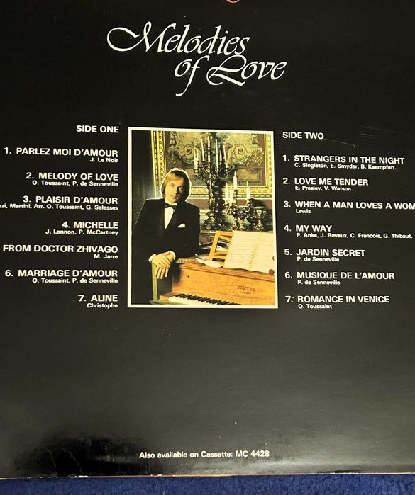 vinil "Melodies of Love" al lui Richard Clayderman