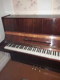 Срочно продам пианино Беларусь в идеальном состоянии