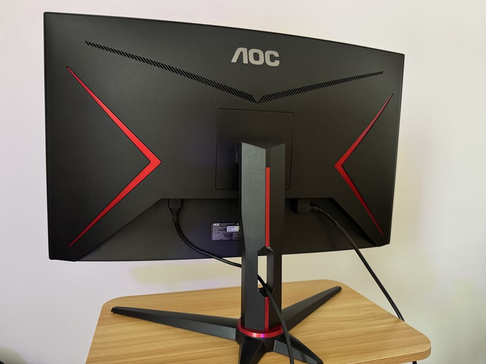 Монитор 27” AOC 240Hz refresh rate