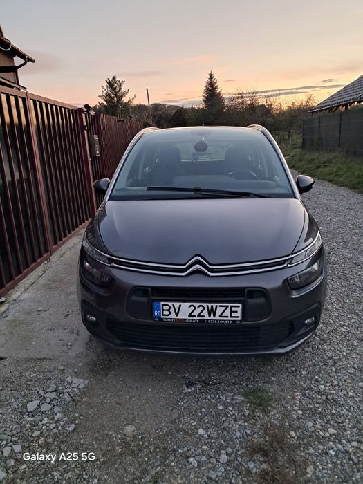 Citroen C4 Grand Space Tourer , 7 locuri înmatriculat