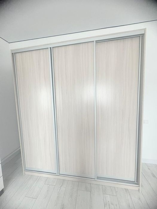 Шкафы купе,  4 дверные,  2 дверные Шкафы