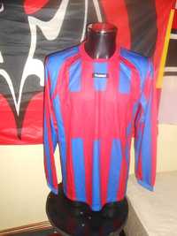 tricou sport fotbal hummel  gen steaua marimea  M/L nou cu eticheta