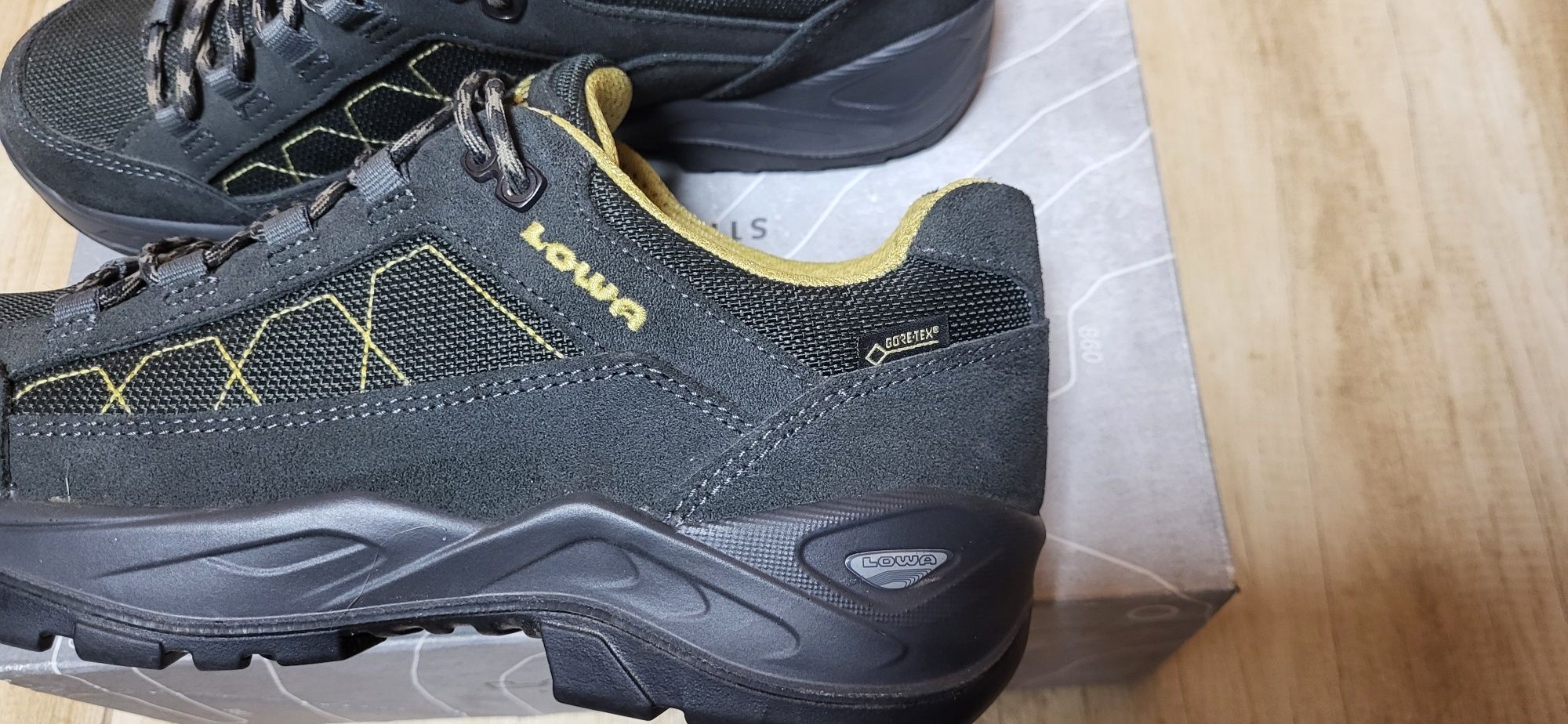 Lowa Toledo GTX Goretex туристически обувки маратонки