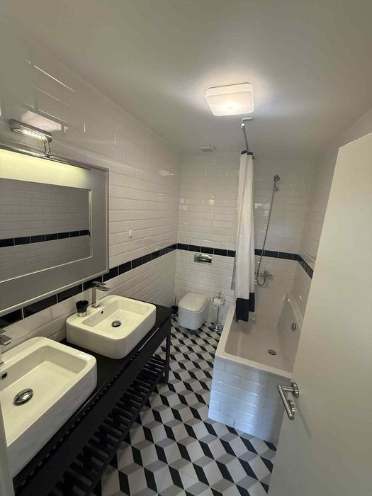 Дава се под наем Четиристаен апартамент в София, Симеоново - 150 кв.м за 1799 € - Снимка #11