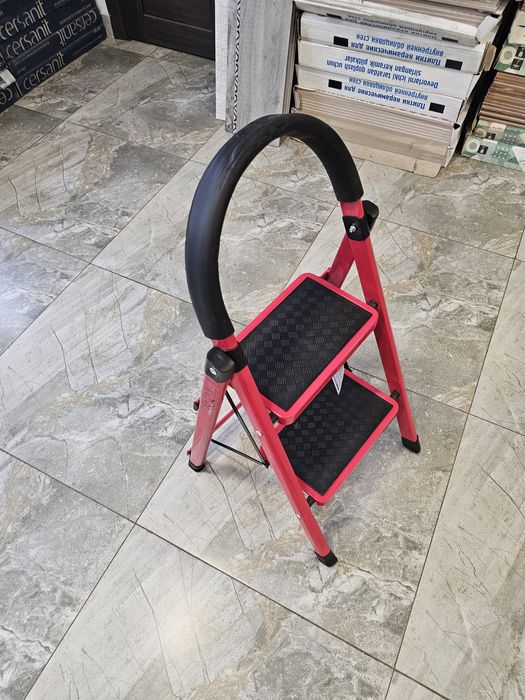 Стремянка  2х ступеньки