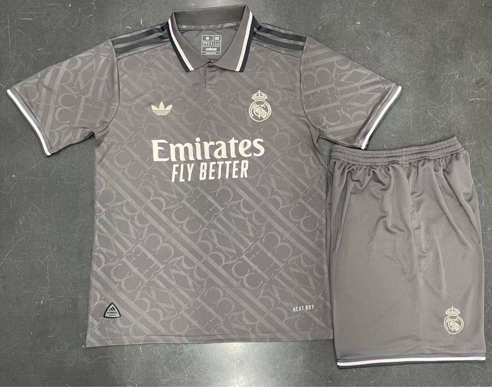 Futbol forma Real Madrid 8xil rangi bor