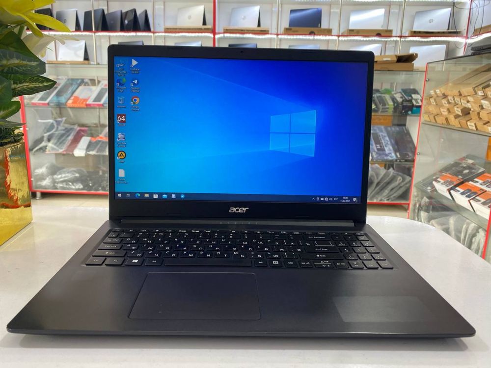 Acer ofisnoy soraganlar uchun yaxshi holatda ishlatiahga tayyor