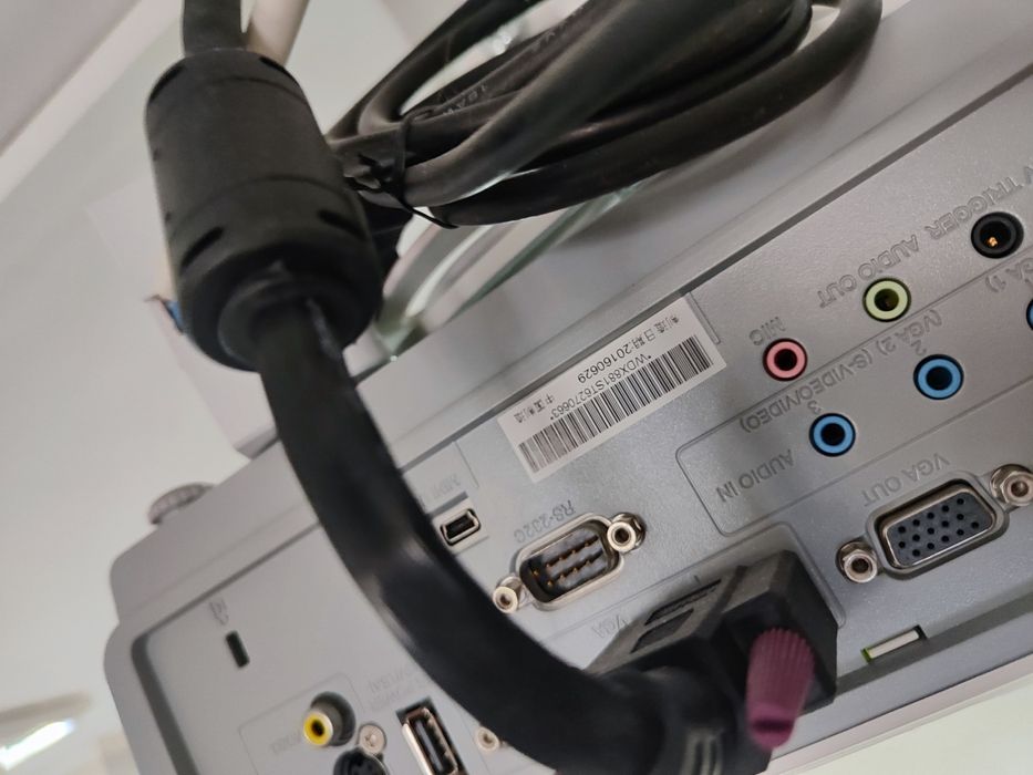 Проектор Vivitek DX881ST, DLP, 3D
3 	Не
Картина
Разделителна способнос