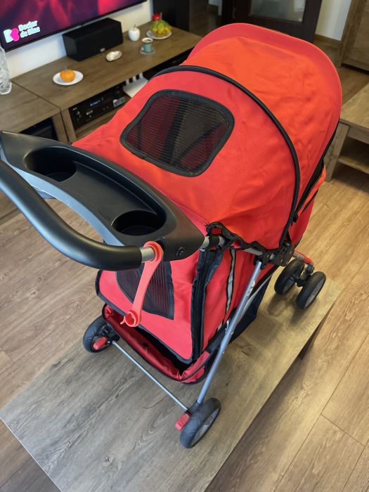 Carucior pentru plimbat animale