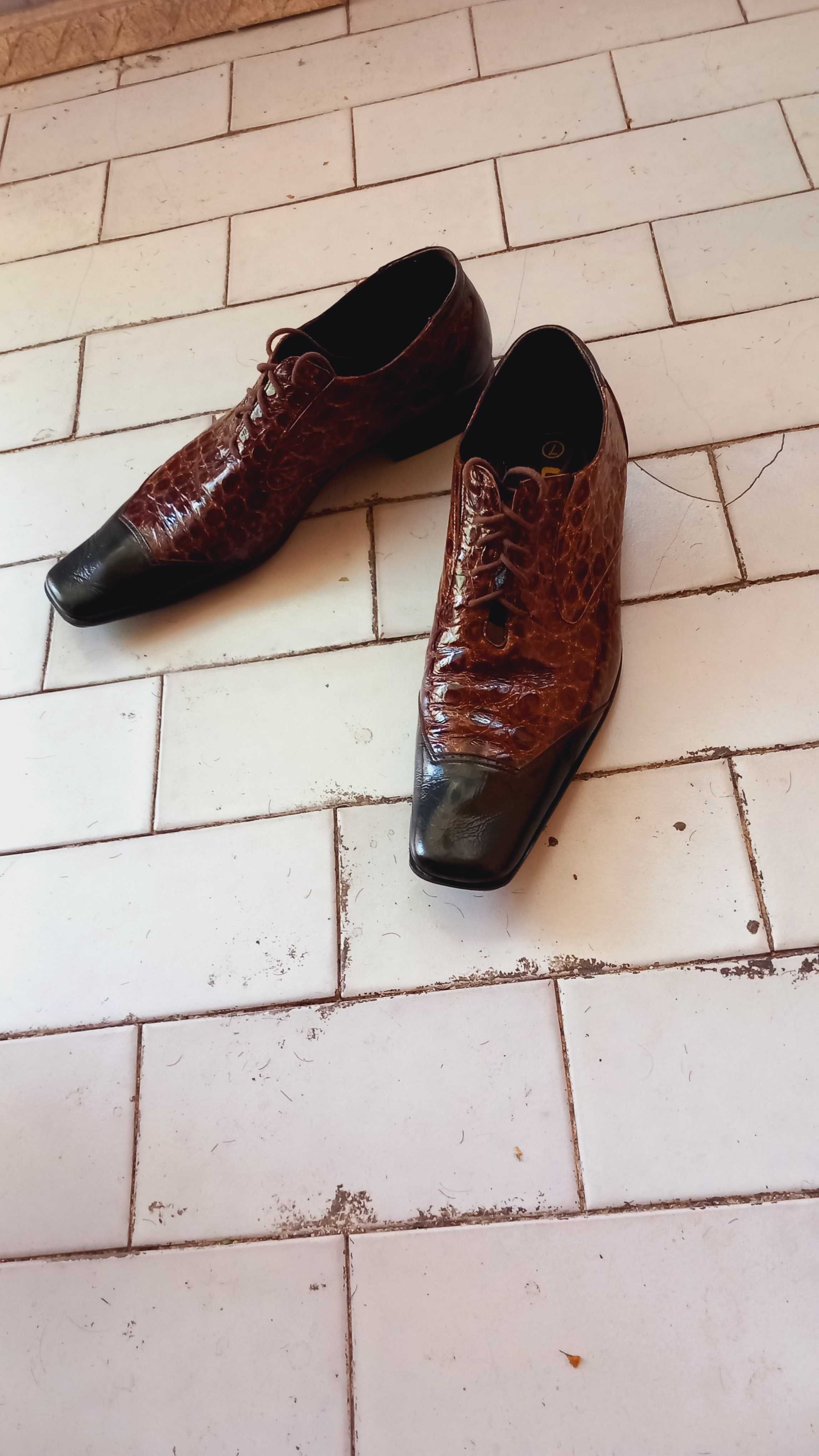 Лачени шарени обувки Walk Man's + три неща , с които си отиват .