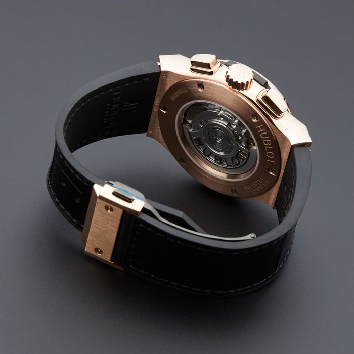 Hublot watch - часы