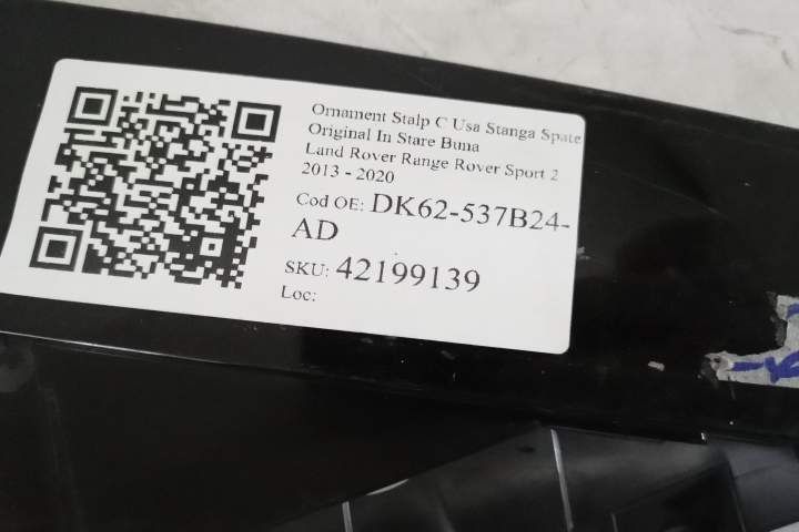 Ornament Stalp C Usa Stanga Spate Original In Stare Buna Land Rover  R