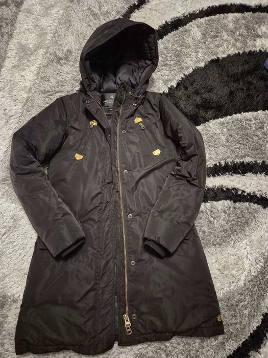 Дамска зимна парка