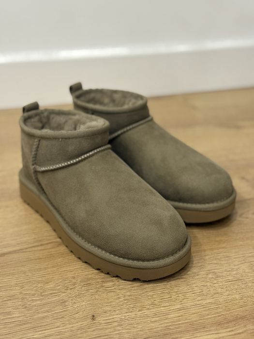Ghete UGG ultra mini