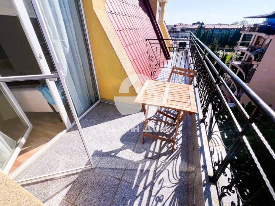 Продава се Двустаен апартамент в к.к. Слънчев бряг - 57 кв.м за 1193 €/кв.м - Снимка #8