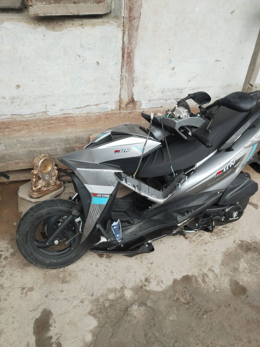 Skuter cavalo 150cc