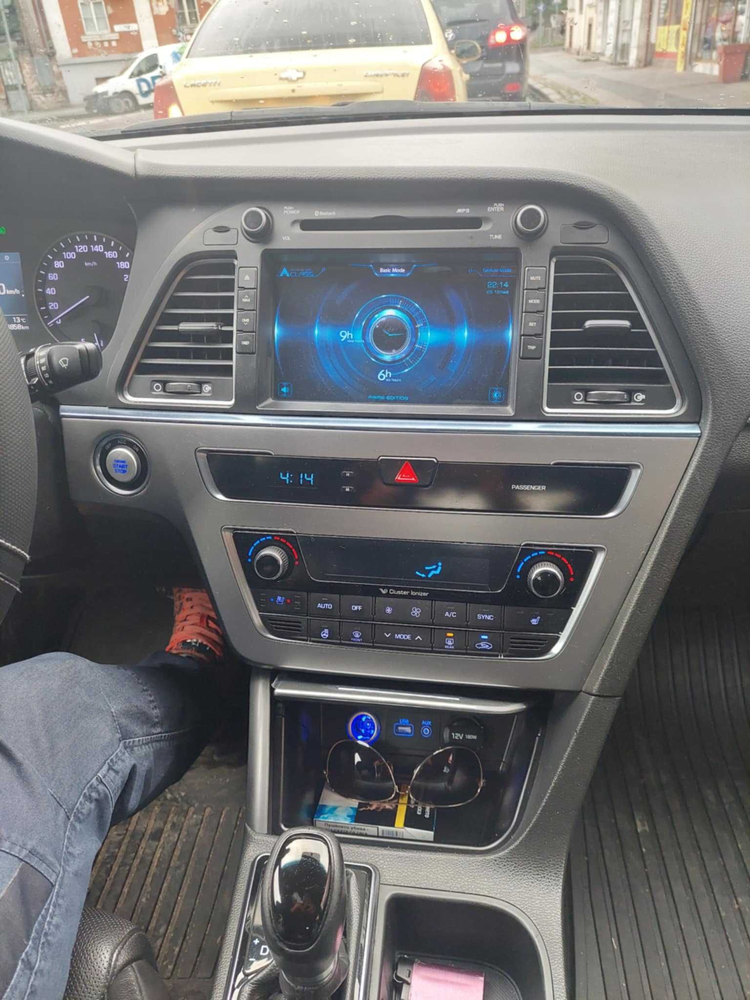 Hyundai Sonata 2.0