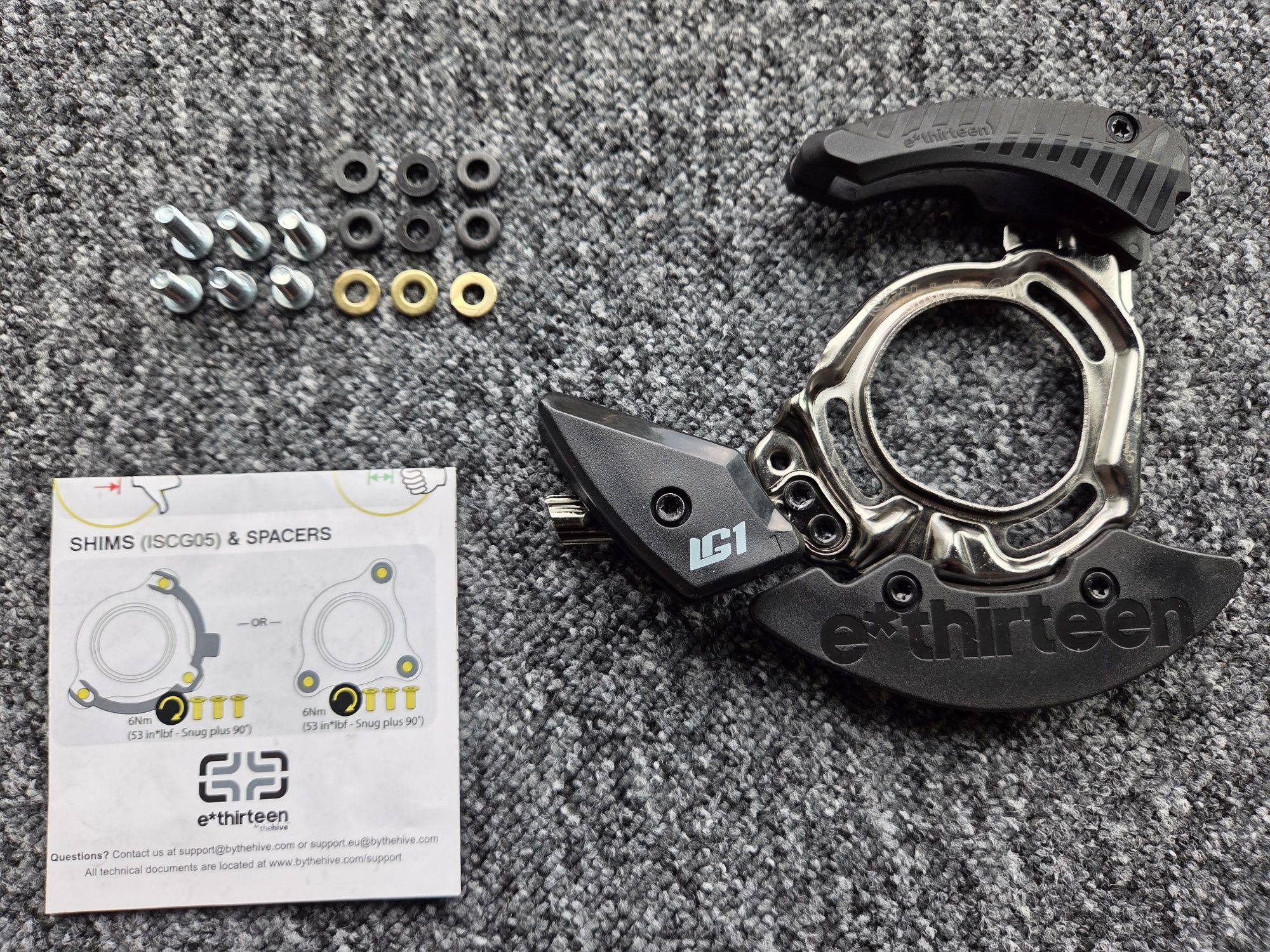 E-TЕ-hirteen LG1 Bash Guard and Chain Guide.